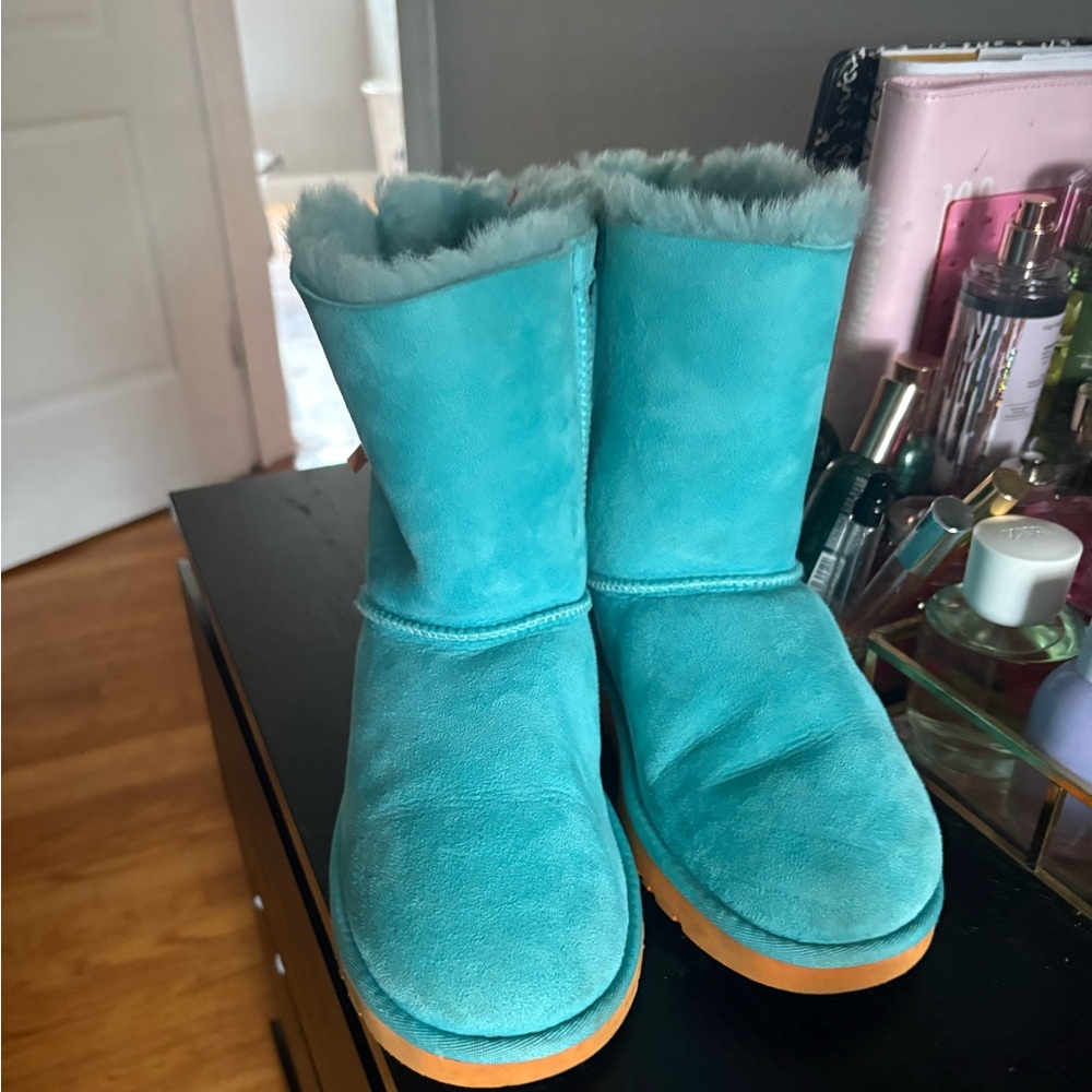 Cozy Turquoise Shearling Boots